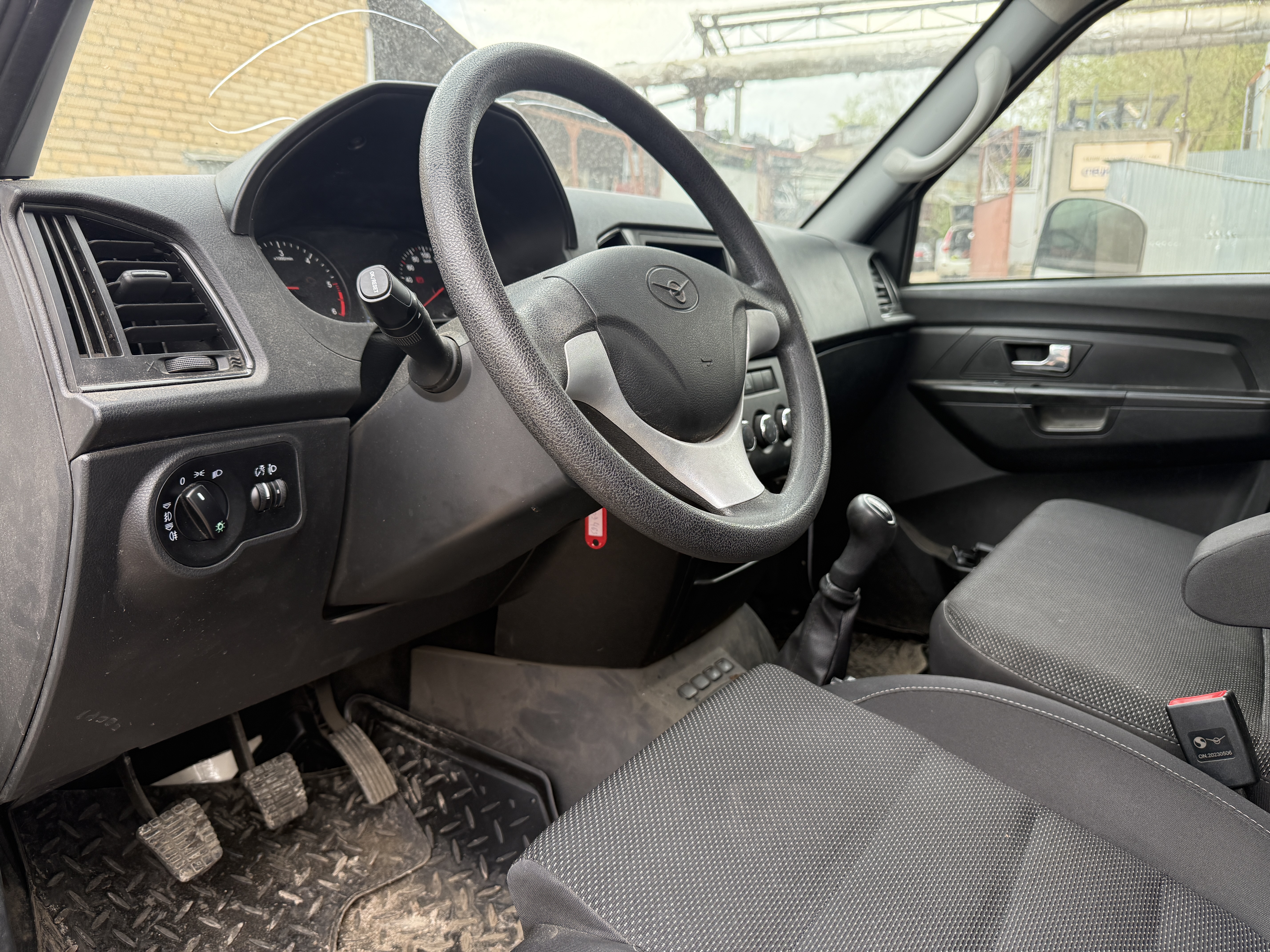 УАЗ UAZ PROFI