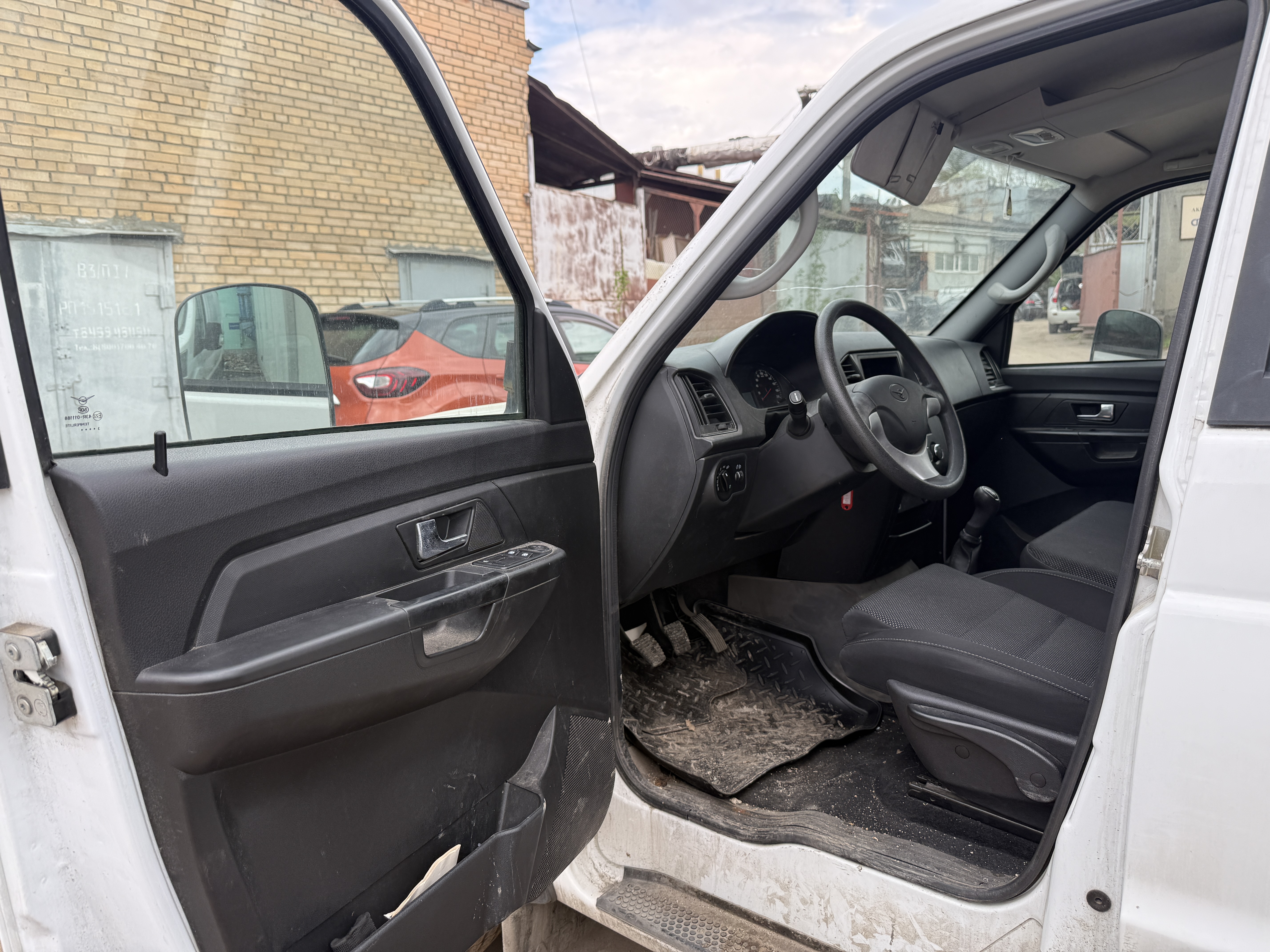 УАЗ UAZ PROFI
