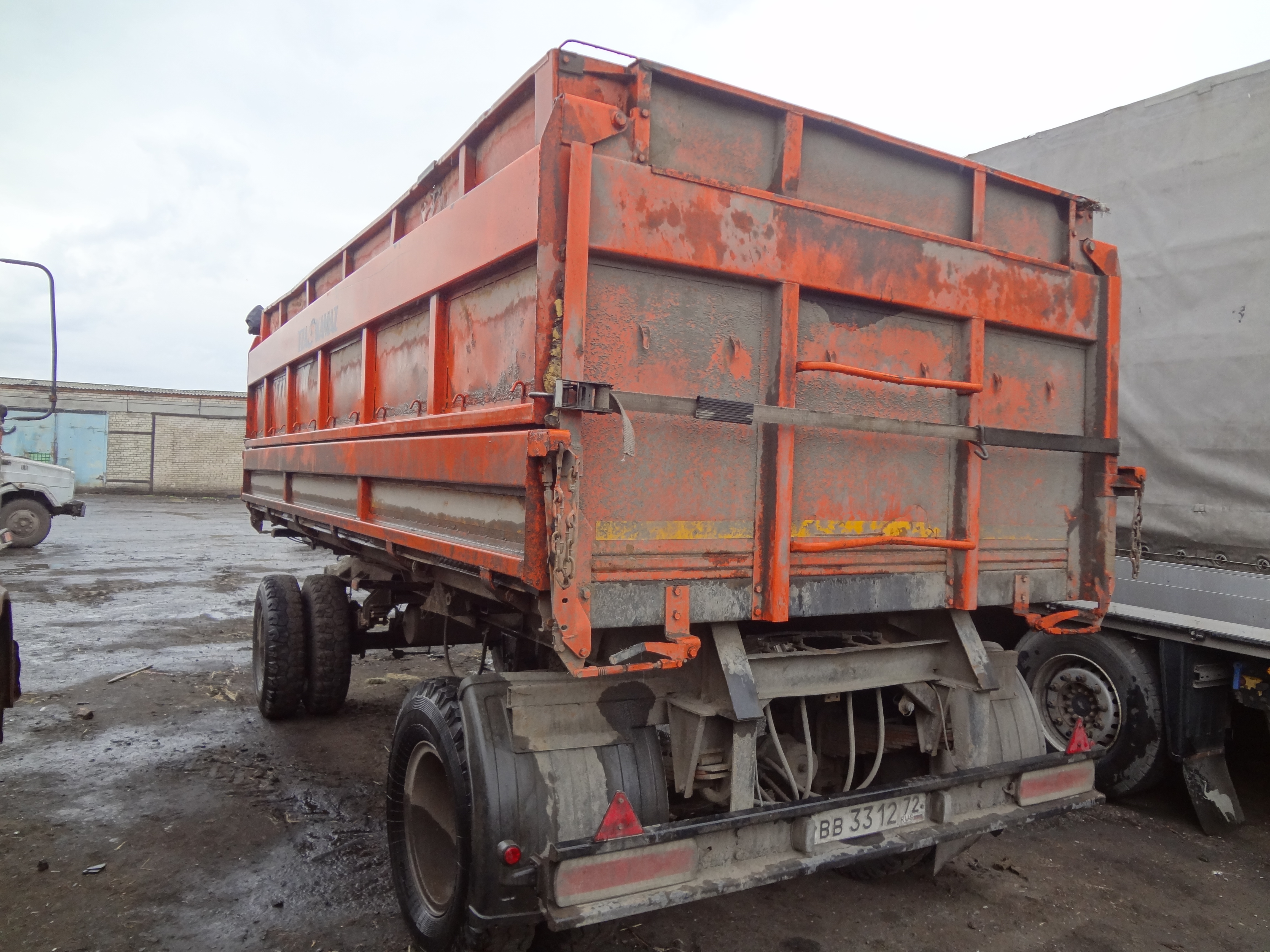 Прицеп - самосвал 8551-02