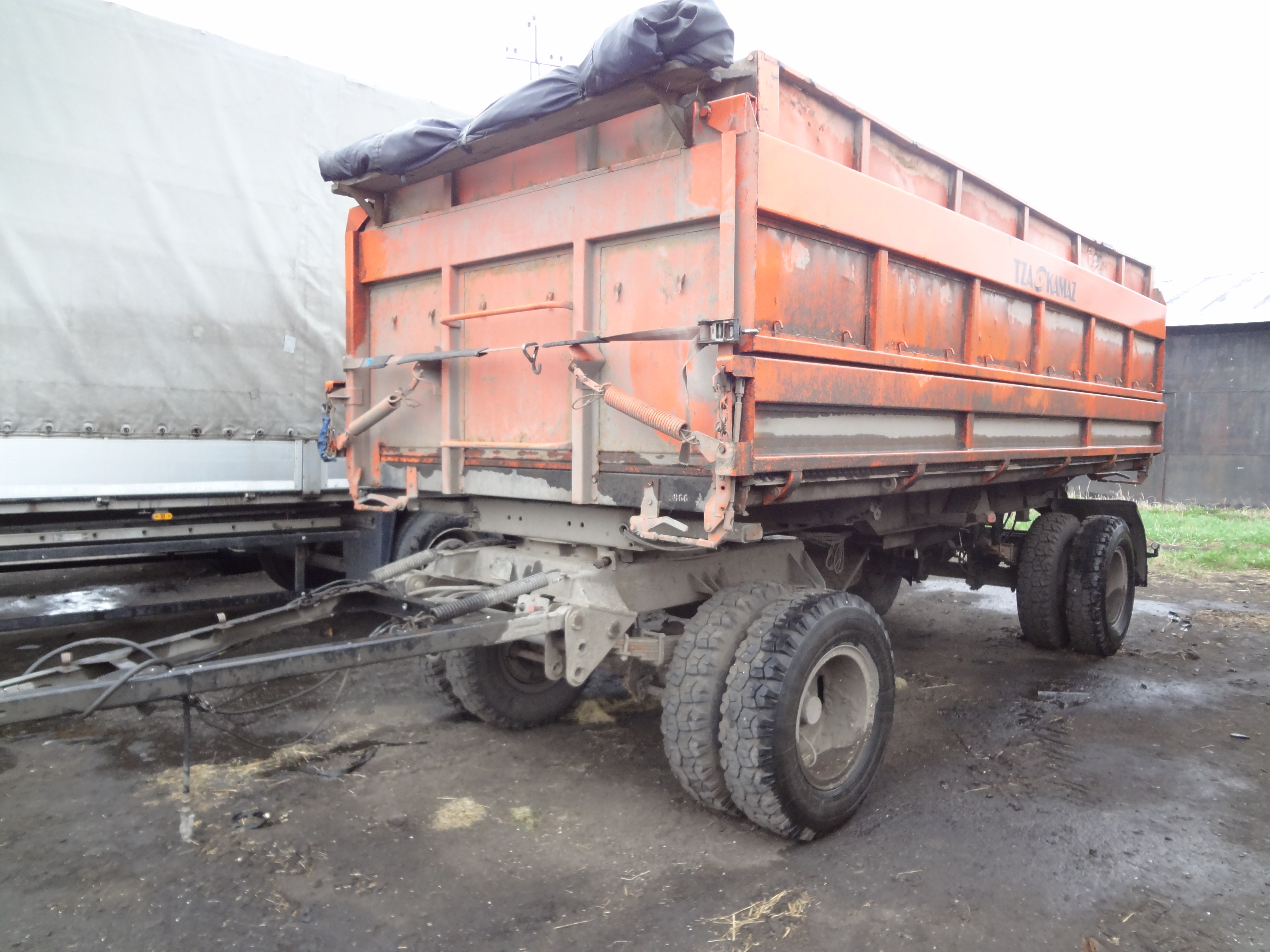 Прицеп - самосвал 8551-02