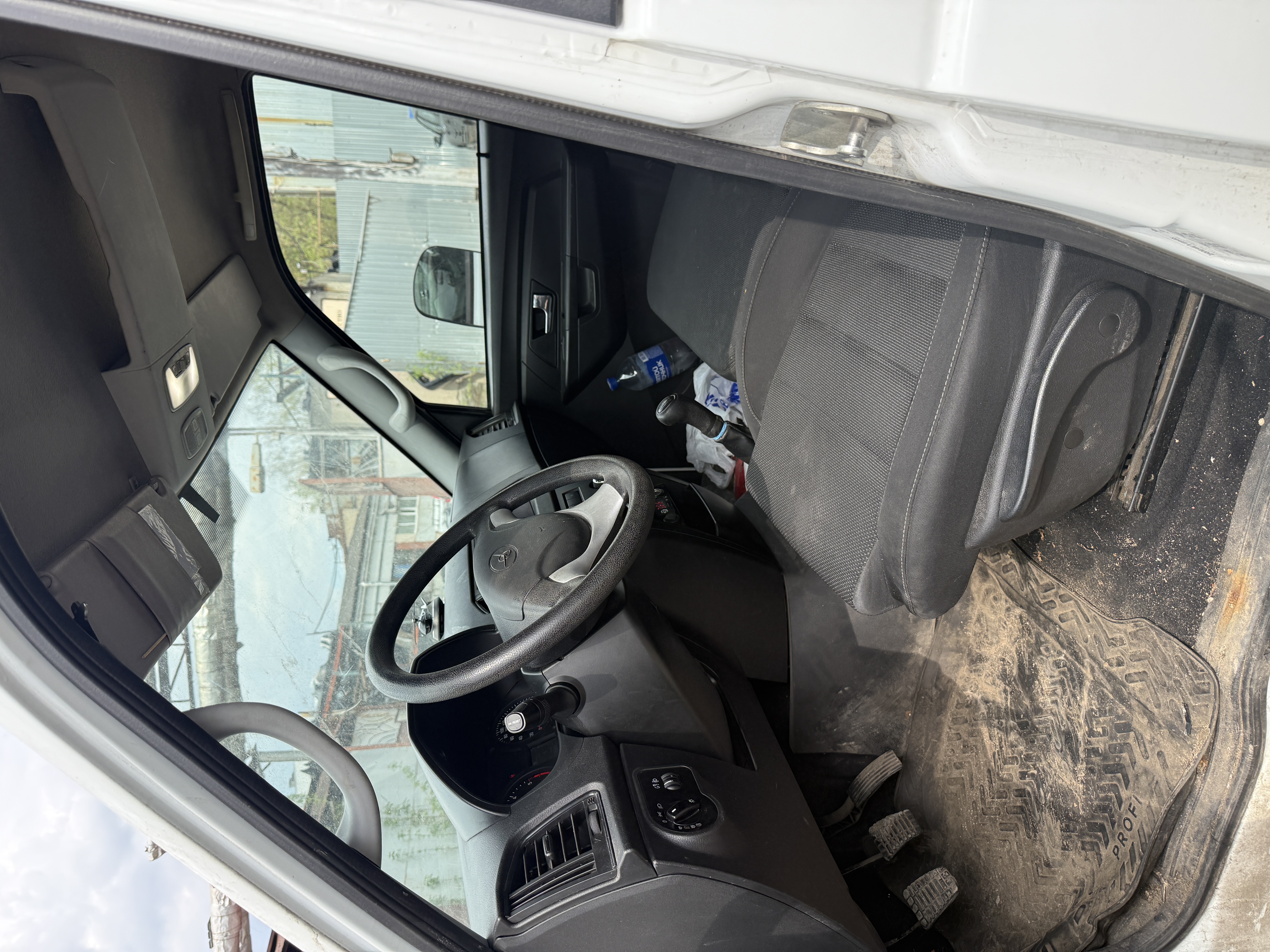 UAZ PROFI