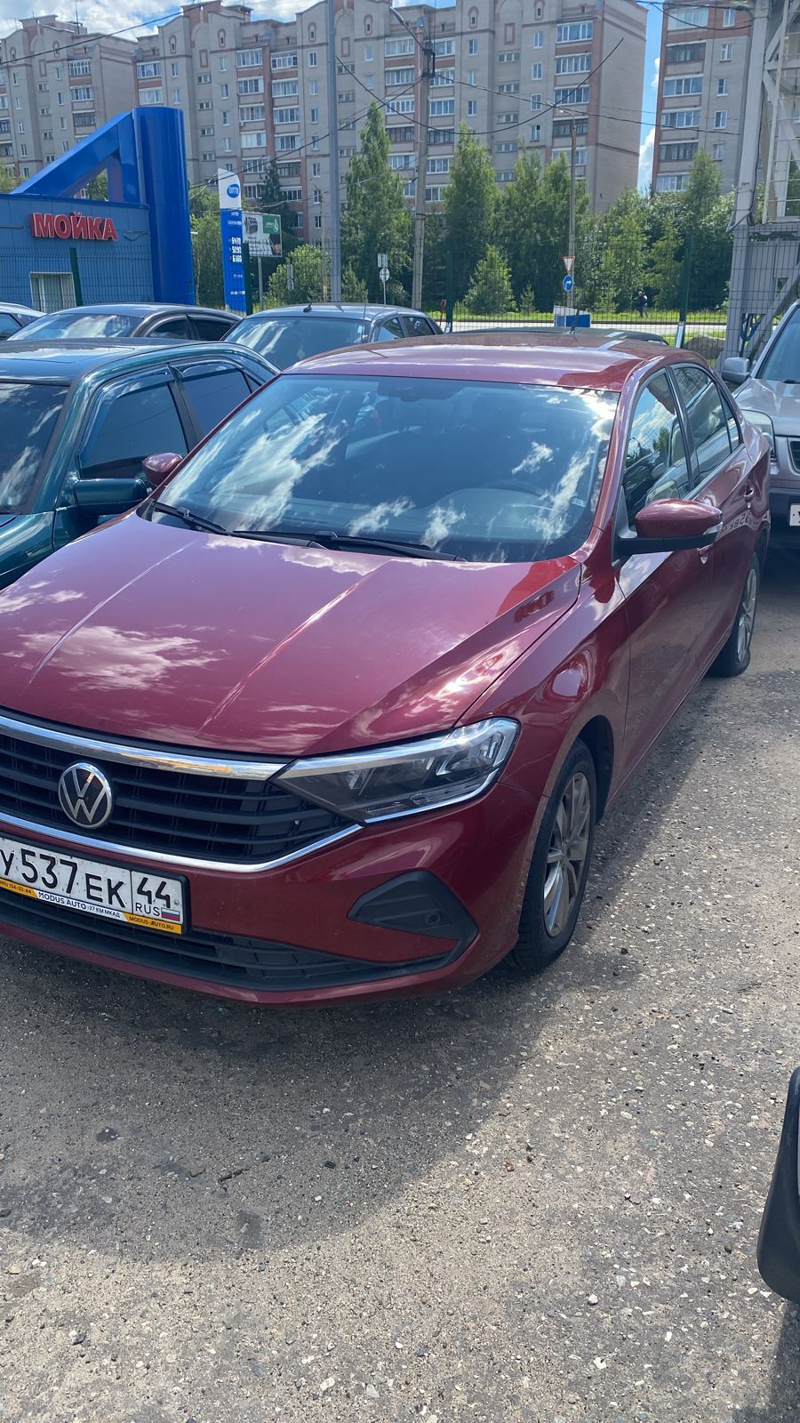 VOLKSWAGEN Polo