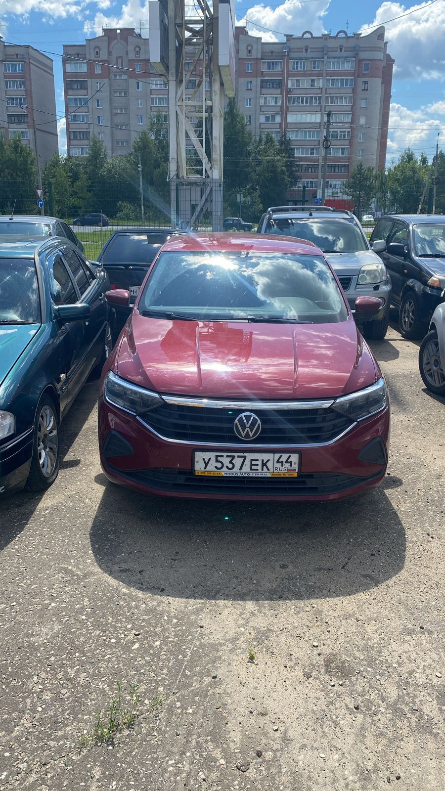 VOLKSWAGEN Polo