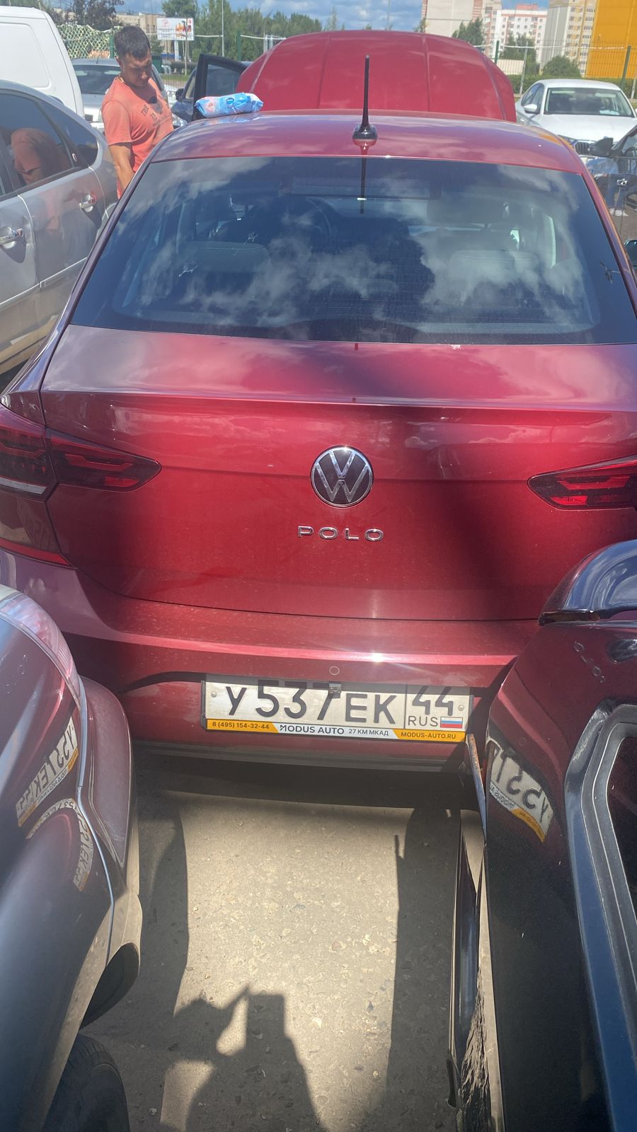 VOLKSWAGEN Polo