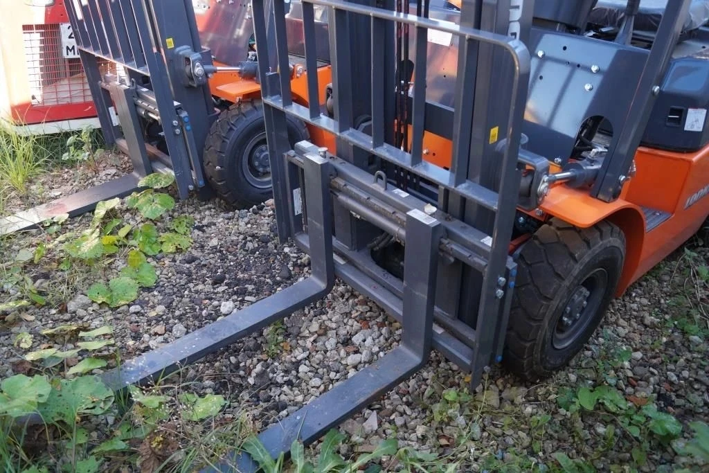 Колёсный экскаватор XCMG XE210WD, 2020