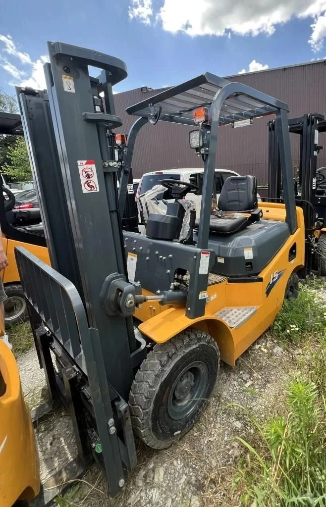 Колёсный экскаватор XCMG XE210WD, 2020